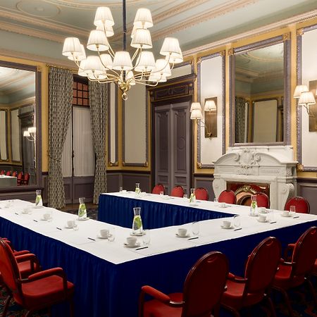 Hotel Des Indes The Hague Exterior photo The Mirror Room