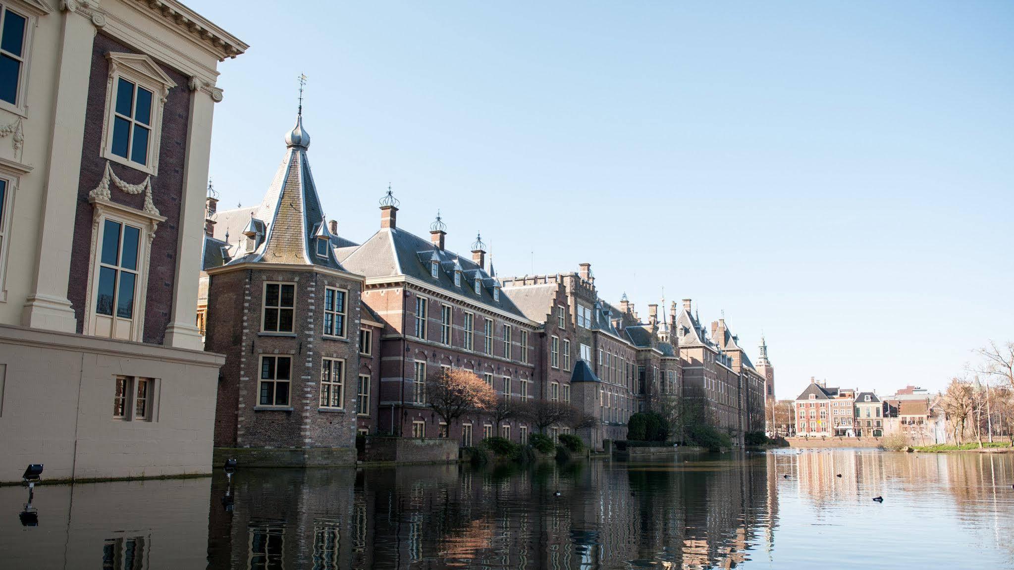 Hotel Des Indes The Hague Exterior photo The Waag, Amsterdam