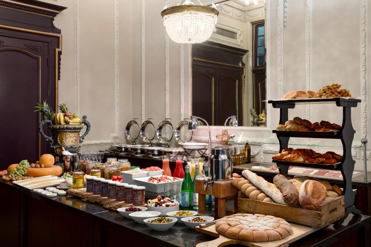 Hotel Des Indes The Hague Exterior photo A buffet at the St. Regis New York